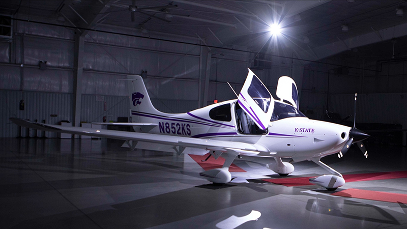 カンザス州立大学の実習用セスナ機